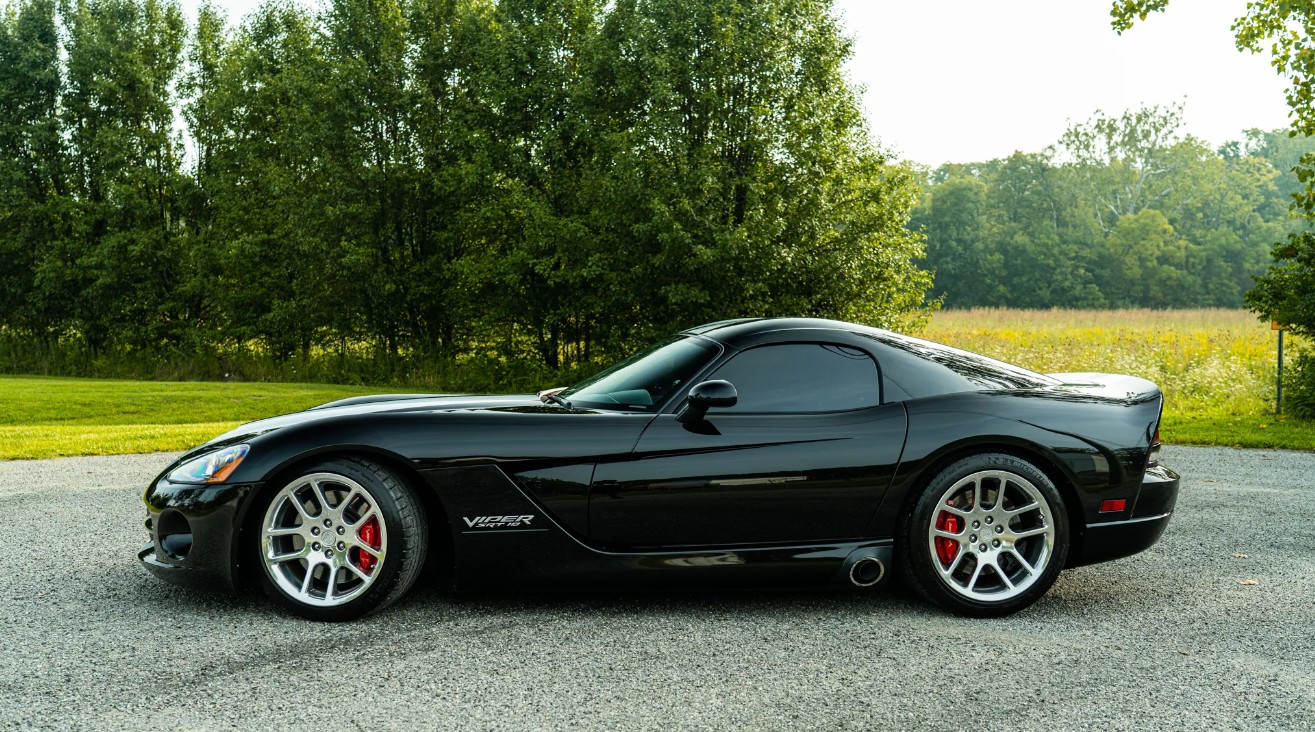 Тест-Драйв Dodge Viper SRT-10 спорткар 5Mq5