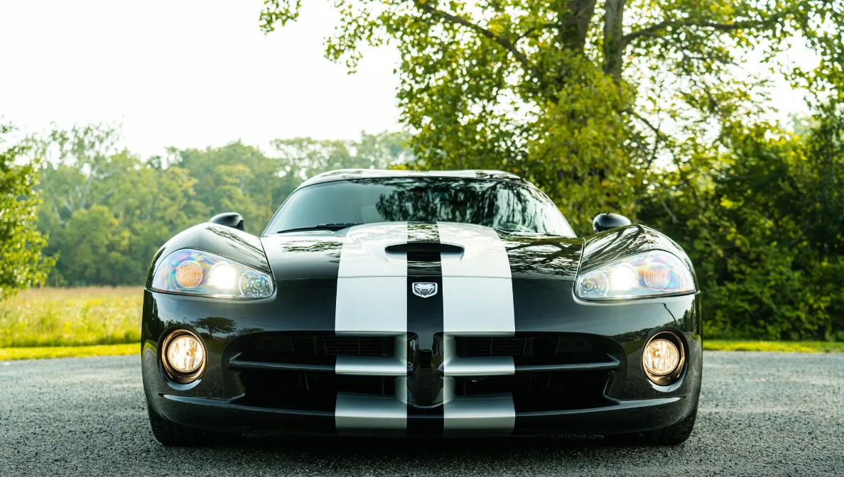 Тест-Драйв Dodge Viper SRT-10 спорткар 5Mq5