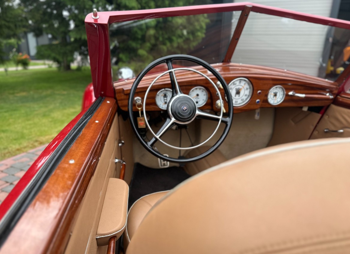 Ретро автомобиль Horch 853 для съемок в кино и фотосессий 6LkP