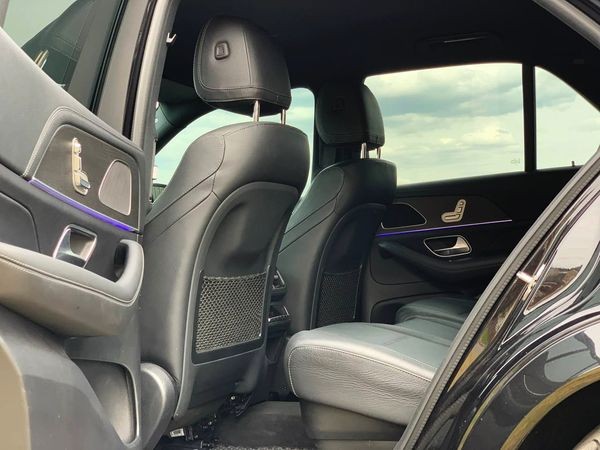 422 Внедорожник на свадьбу Mercedes-Benz GLE 400d Style GLE 63 AMG 4xR1