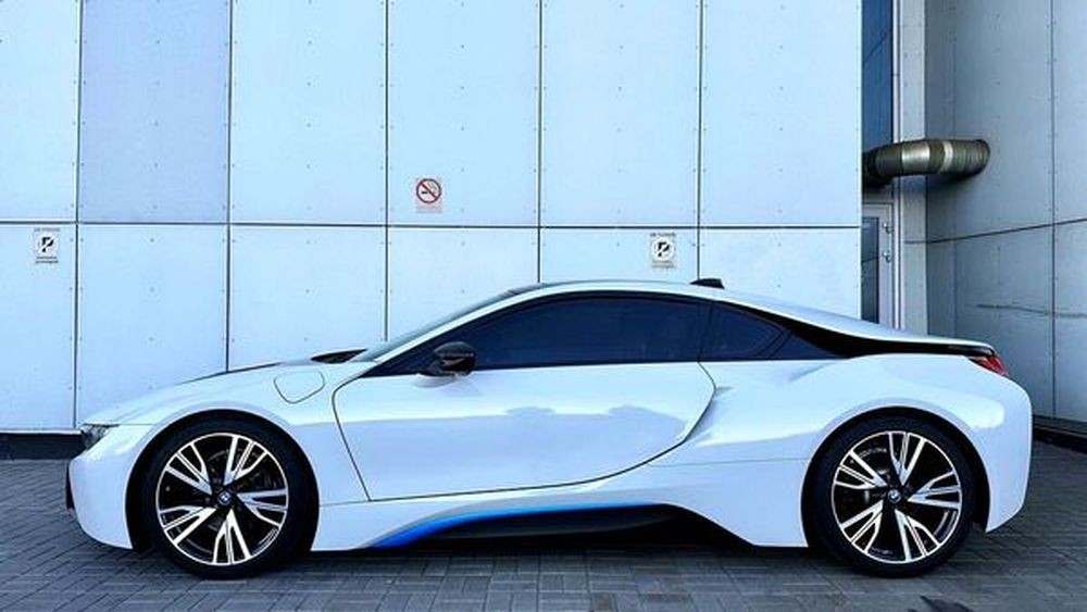194 BMW I8 спорткар с водителем eOnO