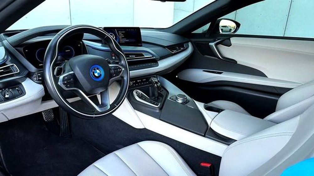 194 BMW I8 спорткар с водителем eOnO