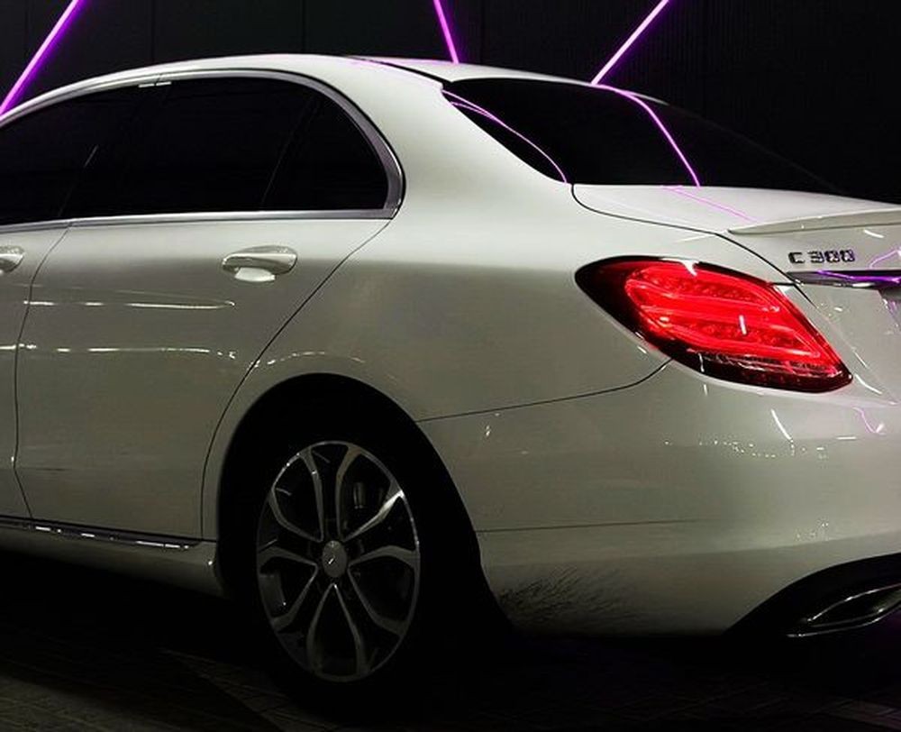 082 Авто на свадьбу авто бизнес класс Mercedes-Benz C300 kMNY