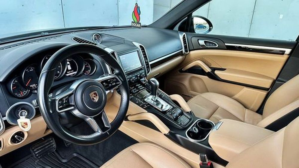006 Внедорожник Porsche Cayenne c водителем BDaJ
