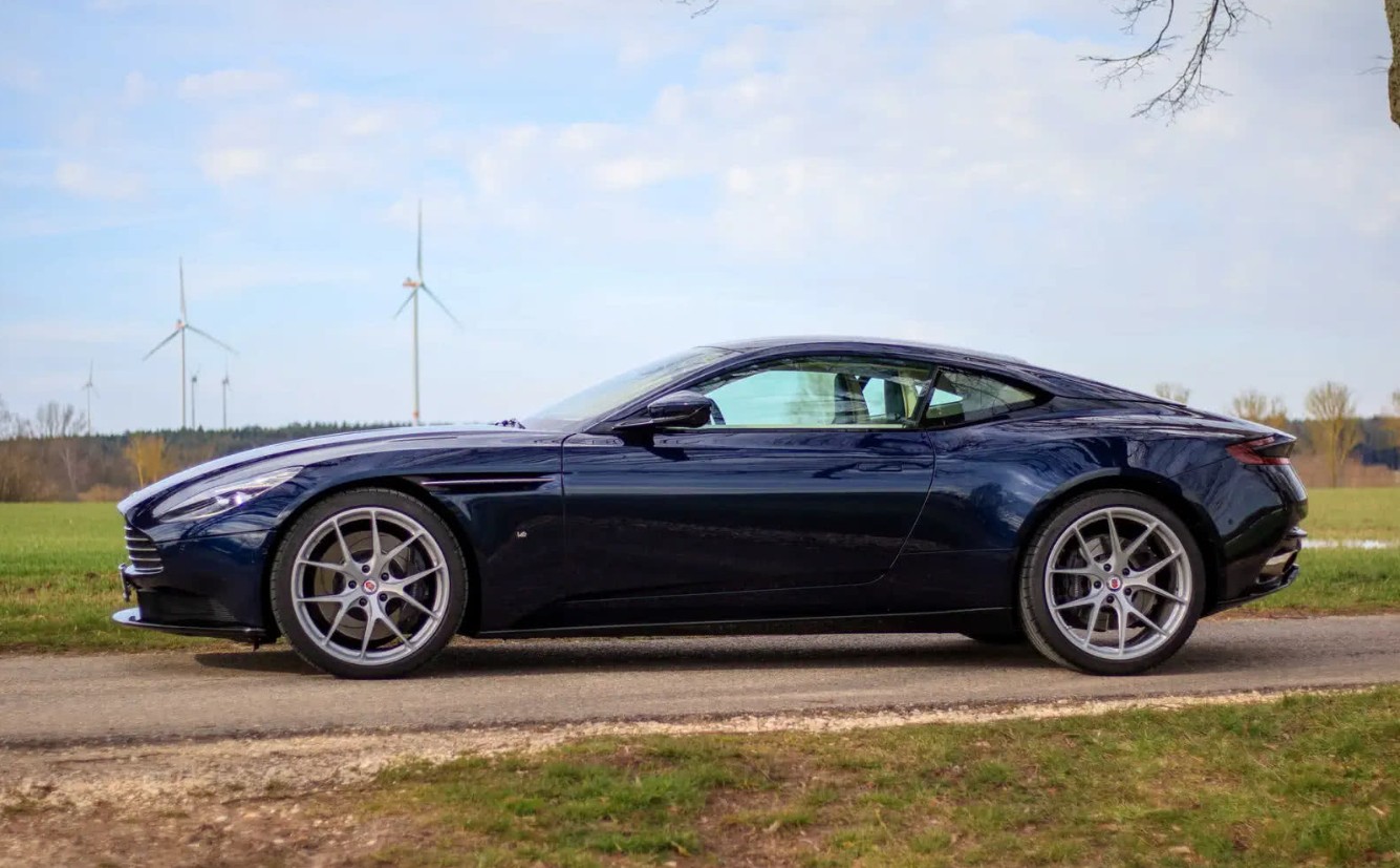Тест драйв Aston Martin DB11 Coupe 2018 и на свадьбу 4xZE