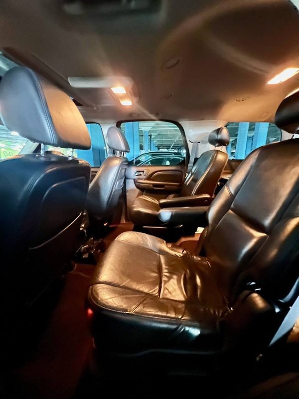 122 Внедорожник Cadillac Escalade джип на свадьбу 0mZ6