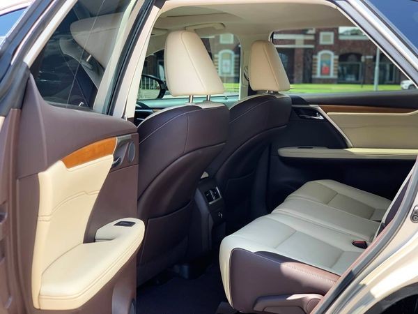 345 Авто на свадьбу внедорожник Lexus RX350 на свадьбу YJEb