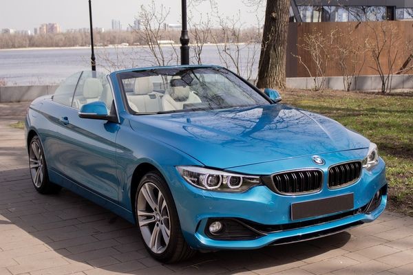017 BMW 430 серии кабриолет без водителя 1NZD