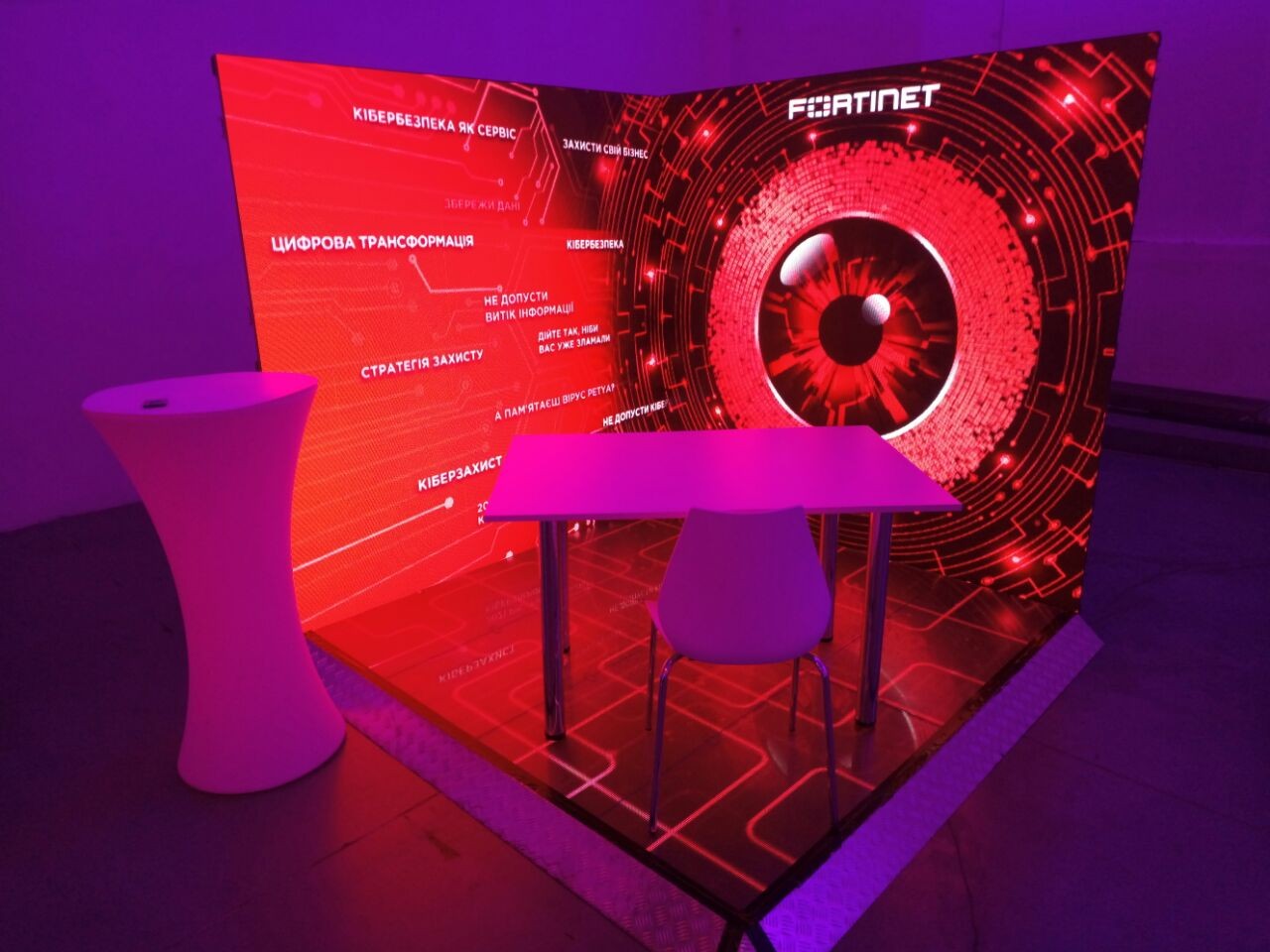 Светодиодная Led фотозона и лед экраны любых размеров nm0o