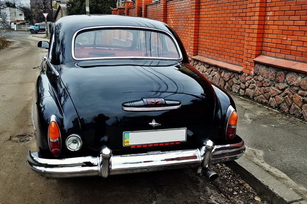 204 Ретро автомобиль ZIM GAZ-12 черный на свадьбу l45Y