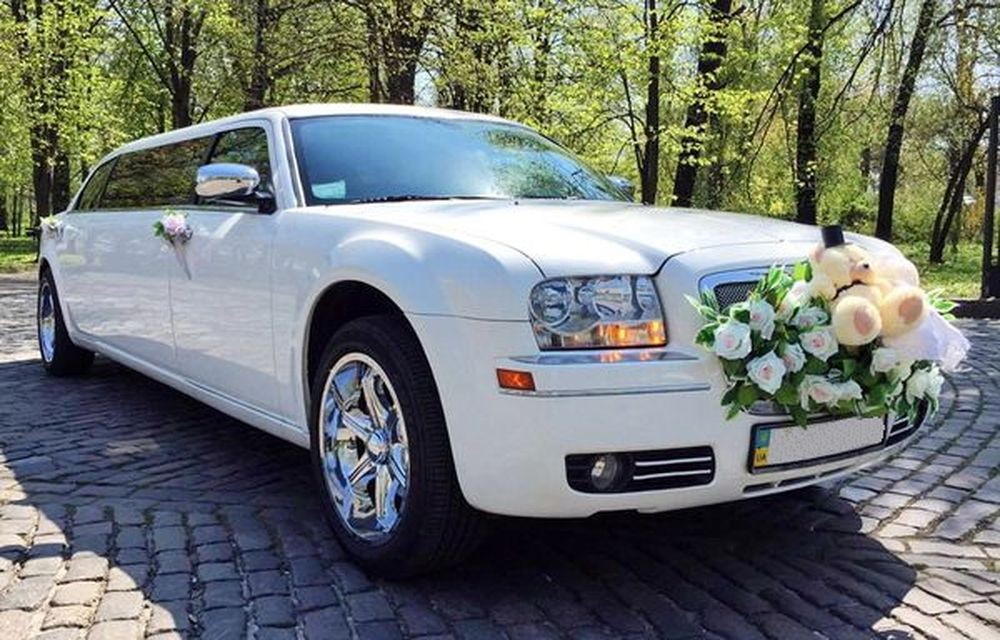 004 Лимузин Chrysler 300C Disco на свадьбу lrbl