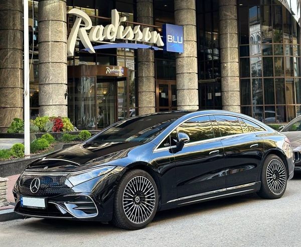 164 Авто на свадьбу Mercedes-Benz EQS 450+ электро с водителем aPen