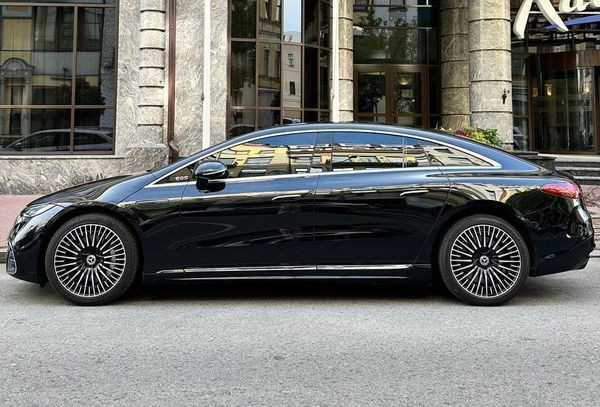 164 Авто на свадьбу Mercedes-Benz EQS 450+ электро с водителем aPen