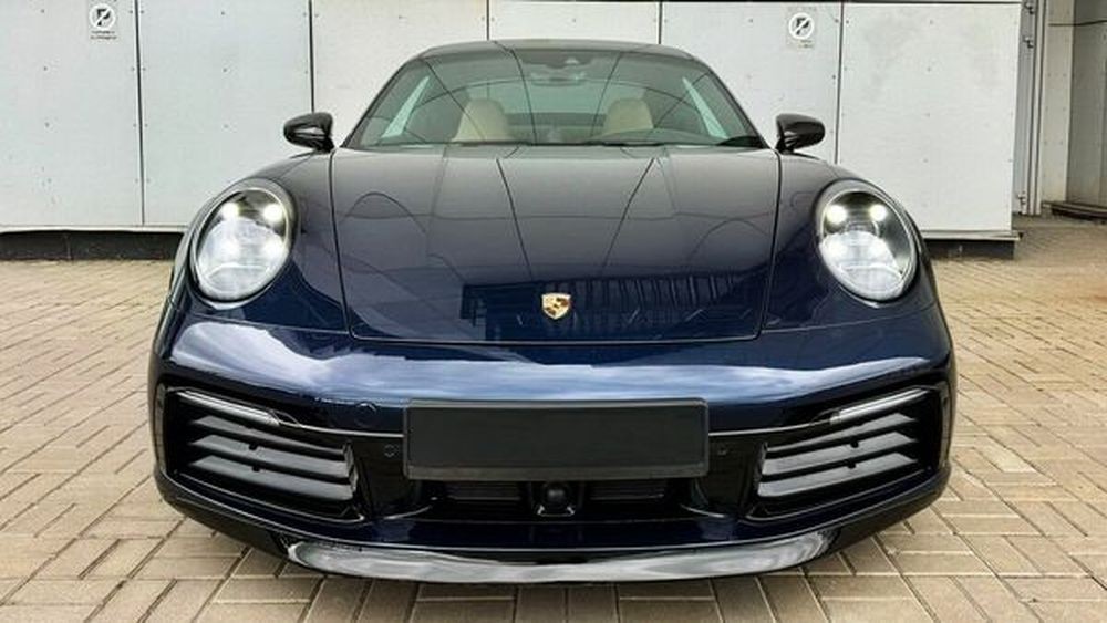 263 Porsche 911 Carrera S темно синий без водителя RVNm