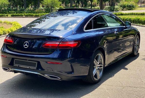 238 Авто с водителем Mercedes Е Coupe W238 cиний на свадьбу BDNJ