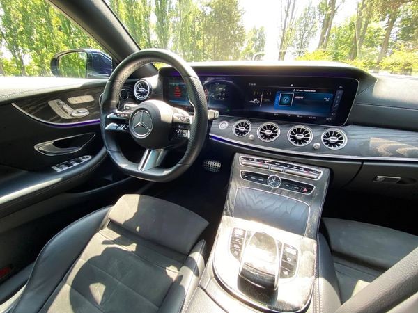 238 Авто с водителем Mercedes Е Coupe W238 cиний на свадьбу BDNJ