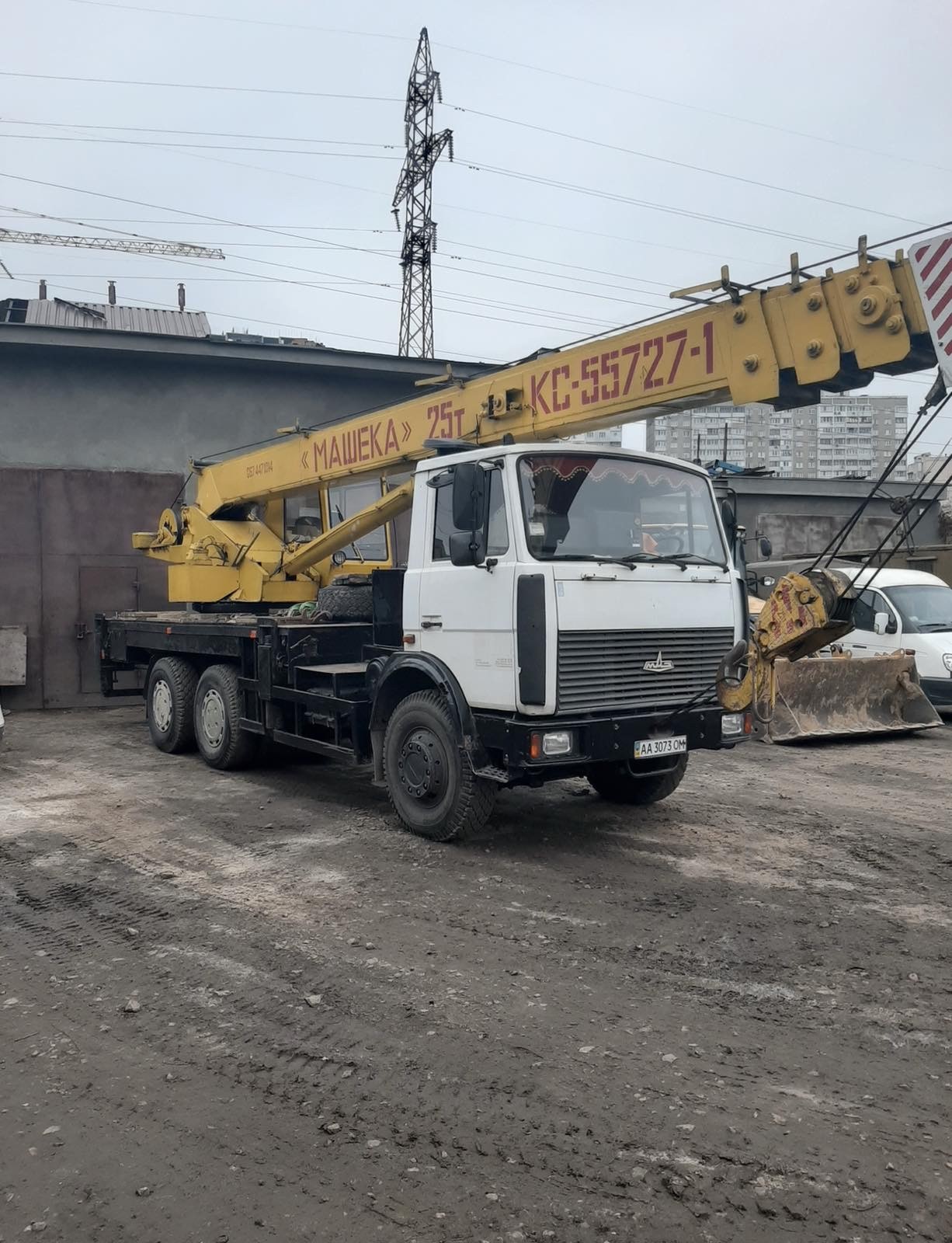 Автокран EmNM