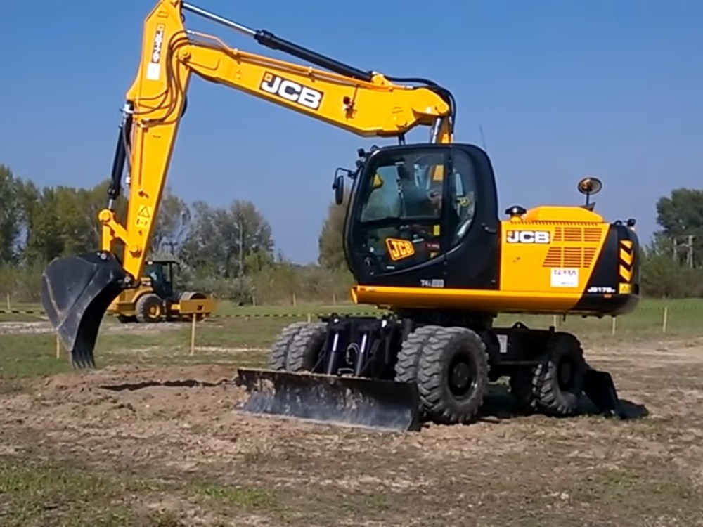 екскаватори Вінниця Mr7q