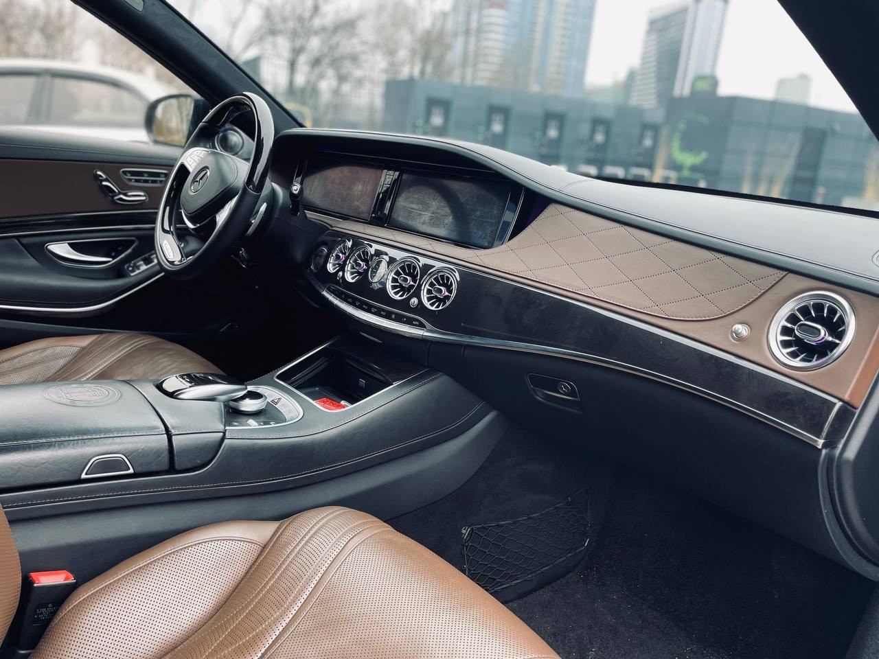 Mercedes W222 S63 AMG 4 matic nmPq