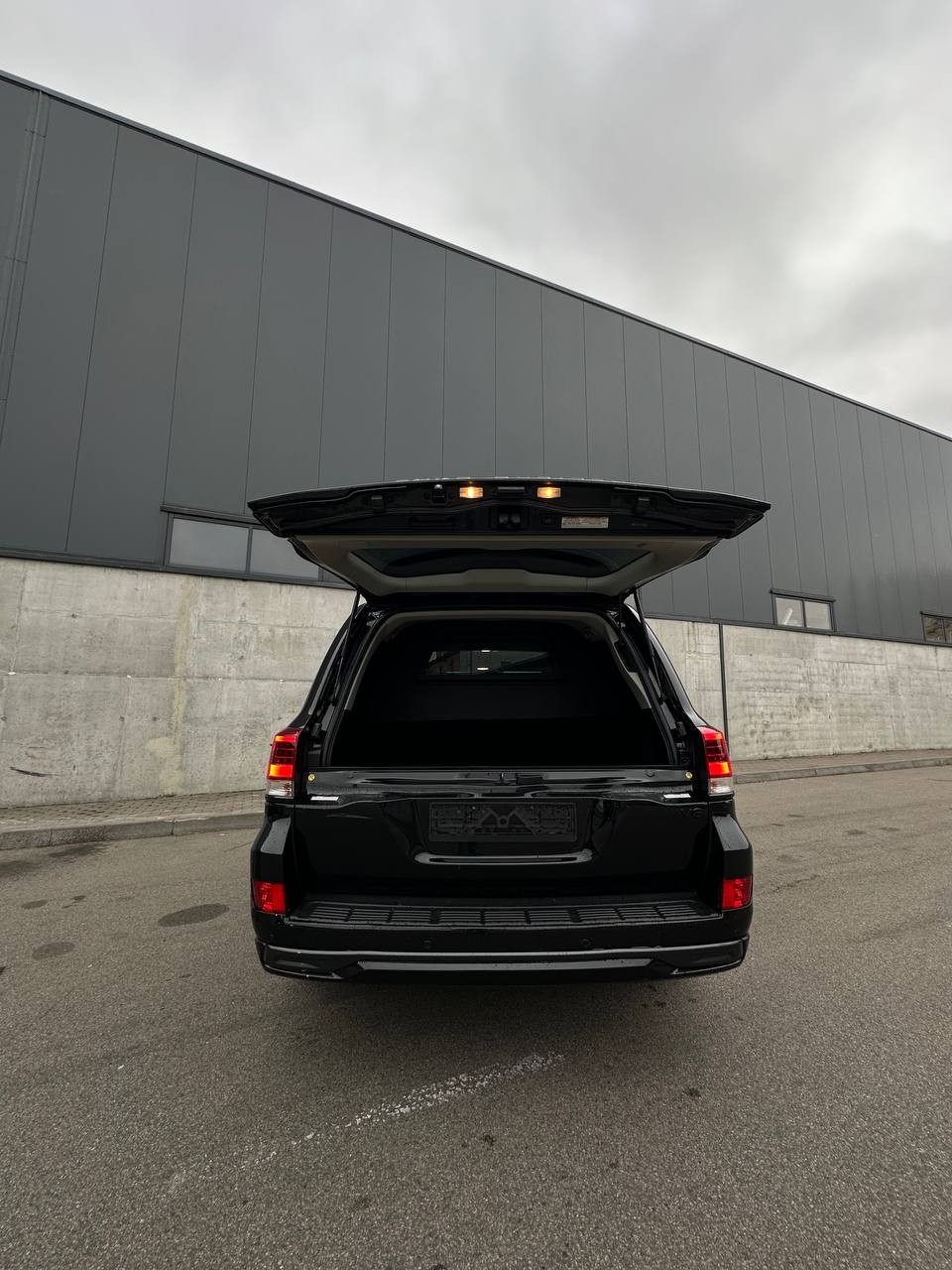 Toyota Land Cruiser 200. Броня B6+ ORN7