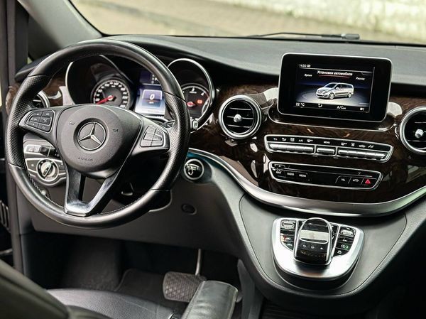 309 Микроавтобус Mercedes-Benz V-class заказать c водителем 8Lab
