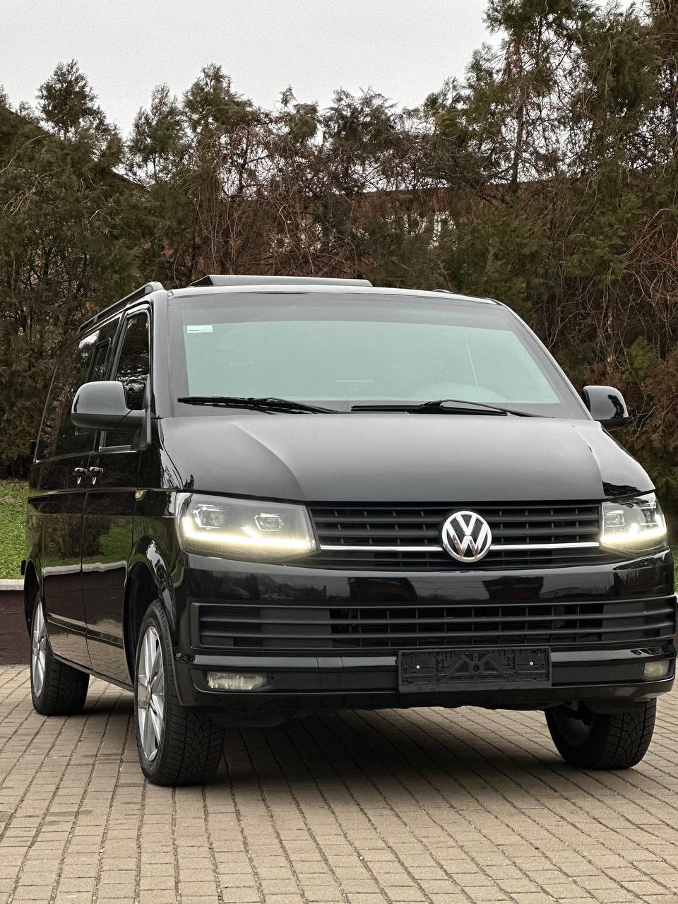 Volkswagen T5 пасажир, Броньований PmNo