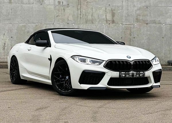 143 Кабриолет на свадьбу съемки BMW M8 Cabrio белая без водителя D6YZ