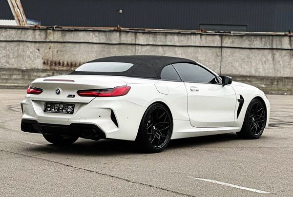 143 Кабриолет на свадьбу съемки BMW M8 Cabrio белая с водителем 91Yz