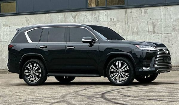 354 Внедорожник Lexus LX 500 с водителем 7yqW