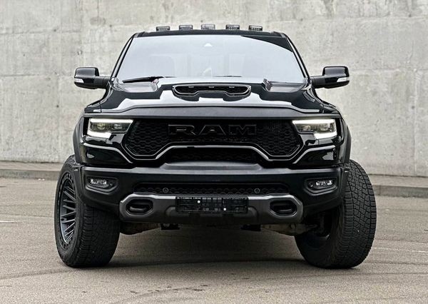 355 Пикап Ram 1500 TRX Mammoth 900 без водителя 0mYq
