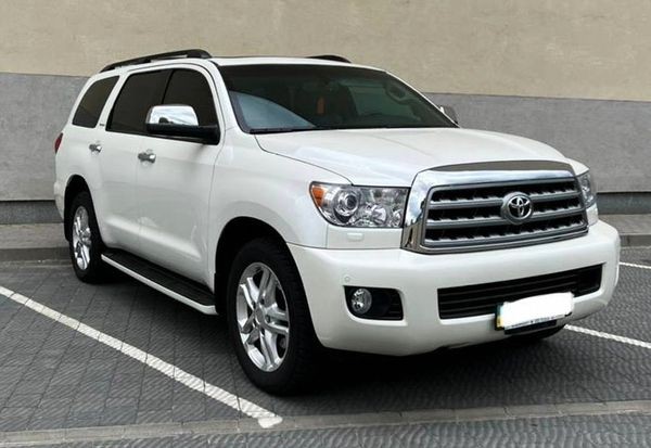 346 Бронированный джип с водителем Toyota Sequoia белая zLJ4