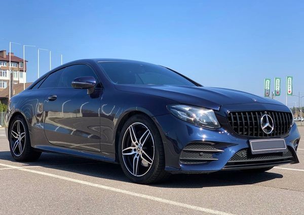059 Авто без водителя Mercedes Е Coupe W238 cиний eOBr