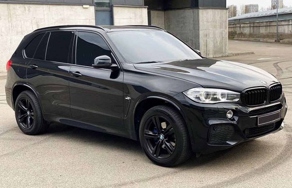 161 BMW X5 черный джип 2014 с водителем 5MZJ