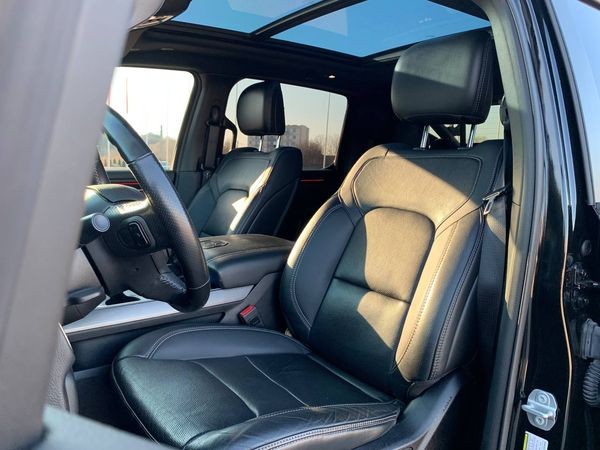 351 Пикап Ram Sport 1500 с водителем почасово 8LYp
