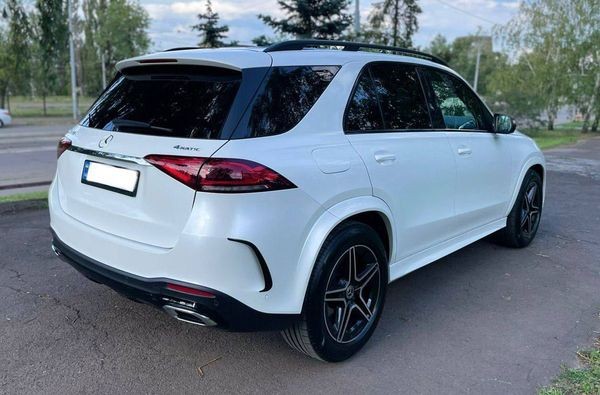 208 Внедорожник на свадьбу Mercedes-Benz GLE 450 без водителя 91qz