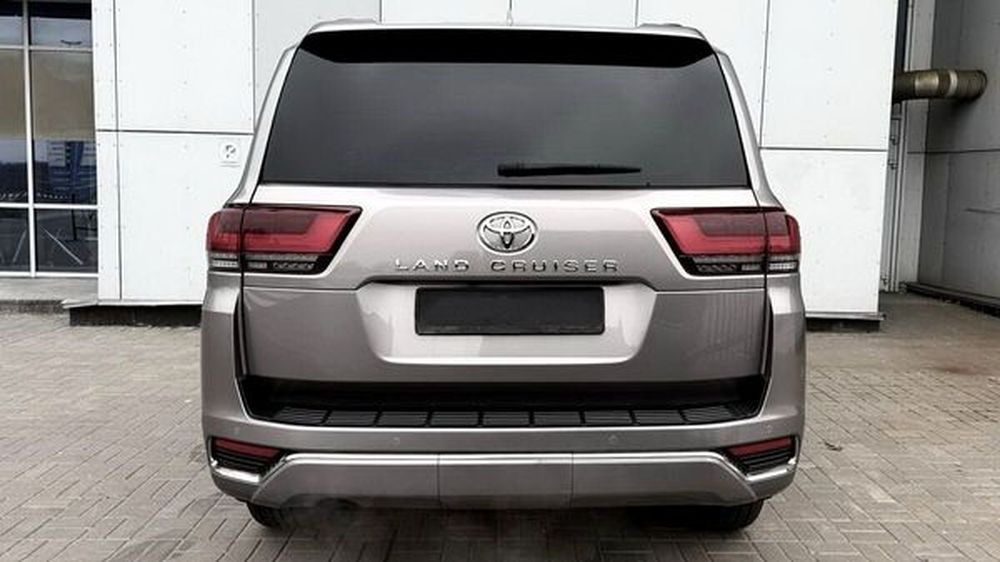 319 Бронированные авто джип Toyota Land Cruiser 300 B6/B7 с водителем JRqz