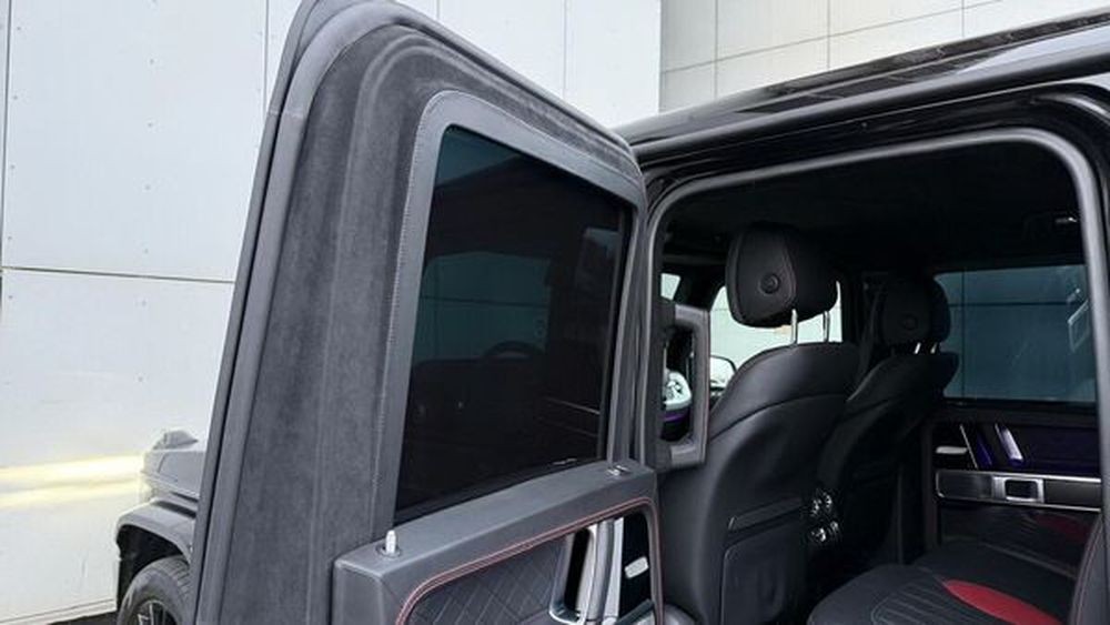 347 Бронированный Mercedes-Benz G-Class VR7 GUARD с водителем EmqM