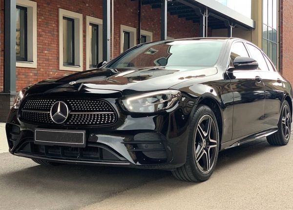 344 Авто бизнес класса Mercedes-Benz E-class EQ W213 черный HIBRYD 1NaD
