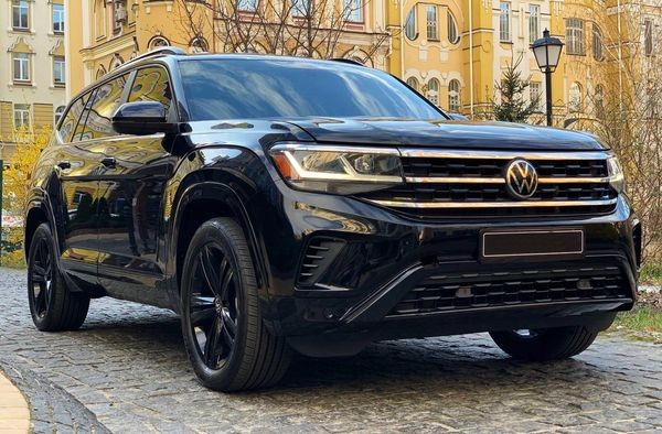 201 Volkswagen Atlas внедорожник без водителя ov49