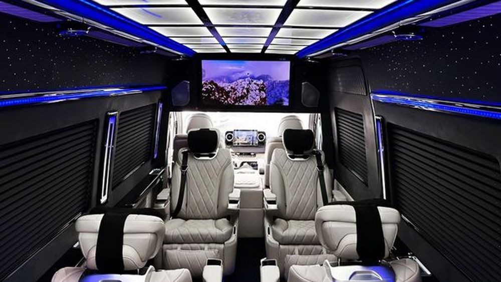 377 Mercedes-Benz Sprinter VIP+ 2025 микроавтобус AkqN