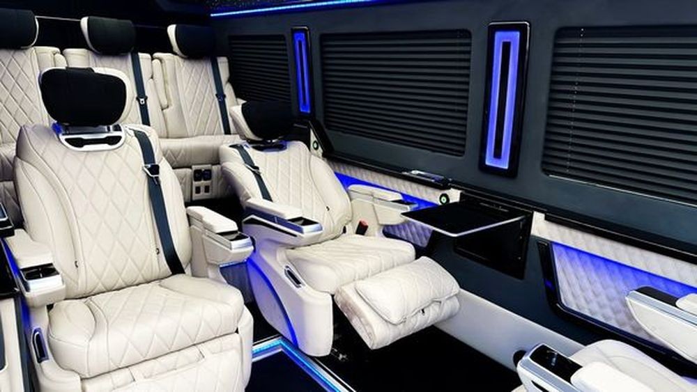 377 Mercedes-Benz Sprinter VIP+ 2025 микроавтобус AkqN