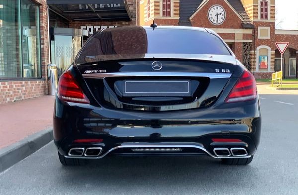 383 Авто с водителем Mercedes-Benz S63 AMG W222 Restyling BDqz