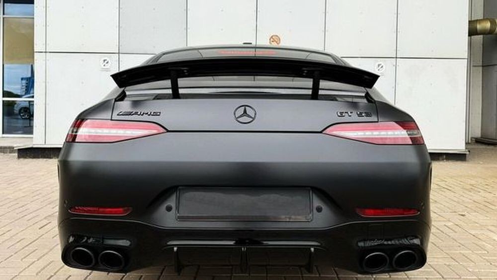 172 Mercedes-Benz AMG GT 4-DOOR без водителя Lyqx