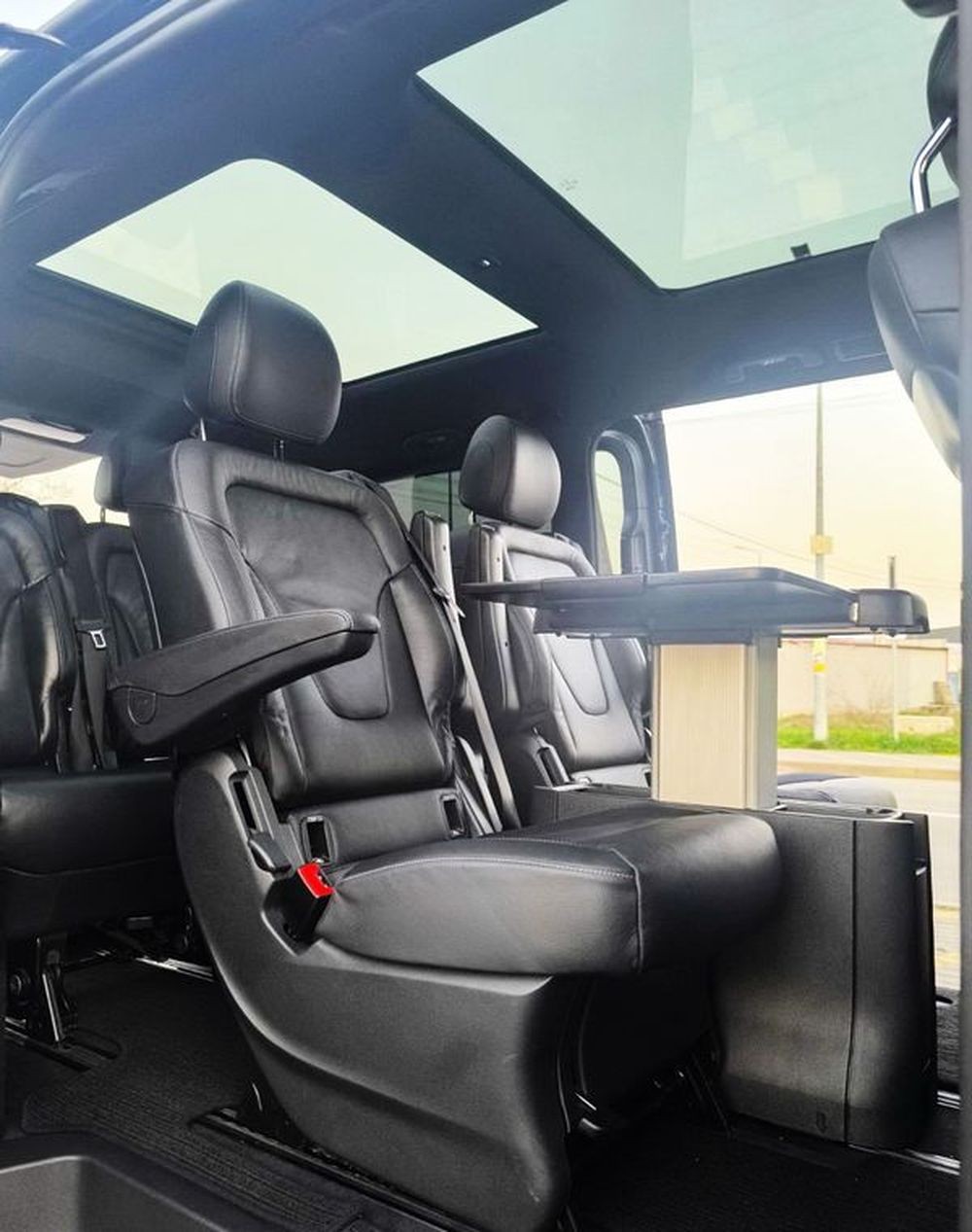397 Микроавтобус на свадьбу Mercedes-Benz V-class 2022 год zLb8