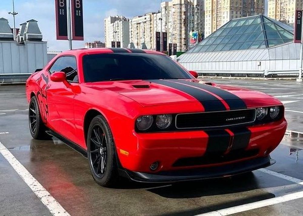 399 Cпорткар Dodge Challenger 3.6 л без водителя посуточно nmk5