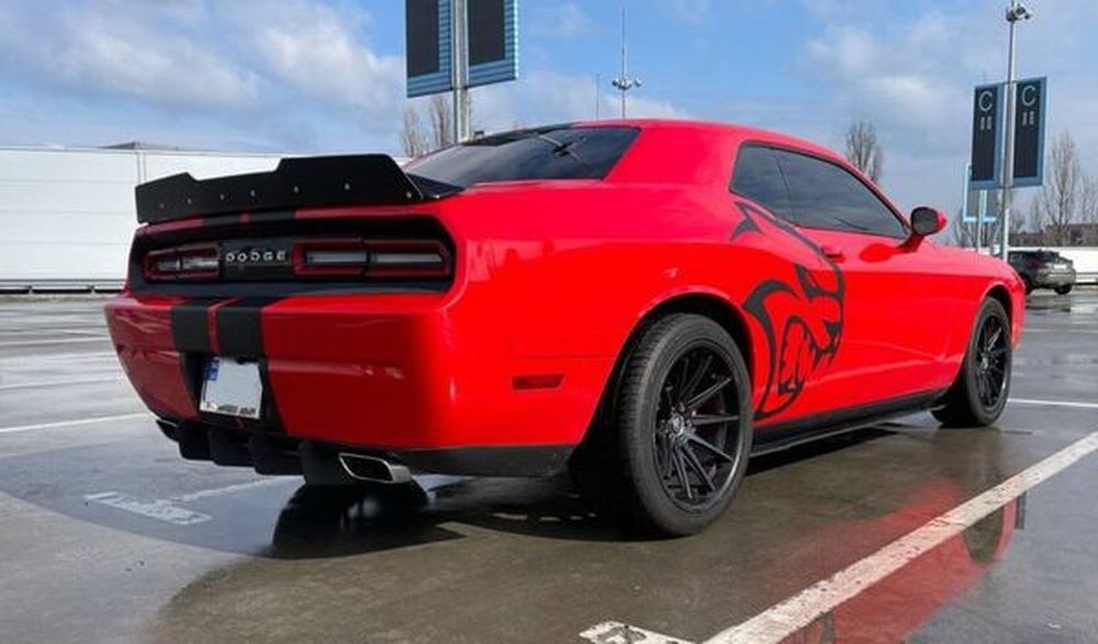 399 Cпорткар Dodge Challenger 3.6 л без водителя посуточно nmk5