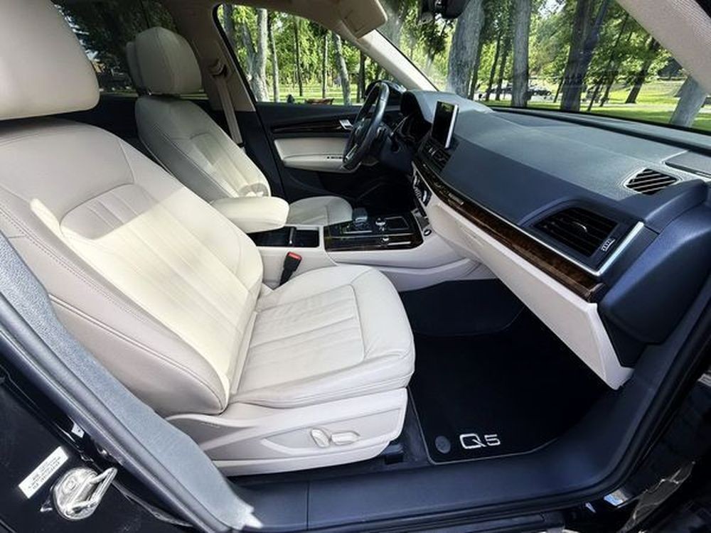404 Внедорожник на свадьбу Audi Q5 черный с водителем X0Pe