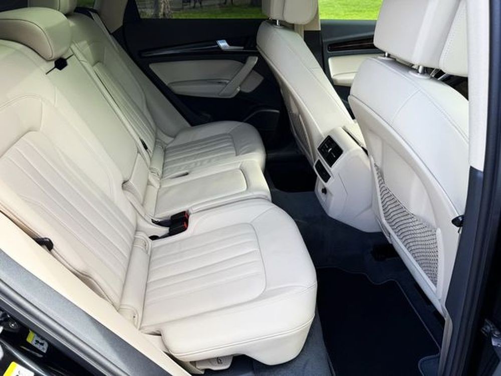 404 Внедорожник на свадьбу Audi Q5 черный с водителем X0Pe