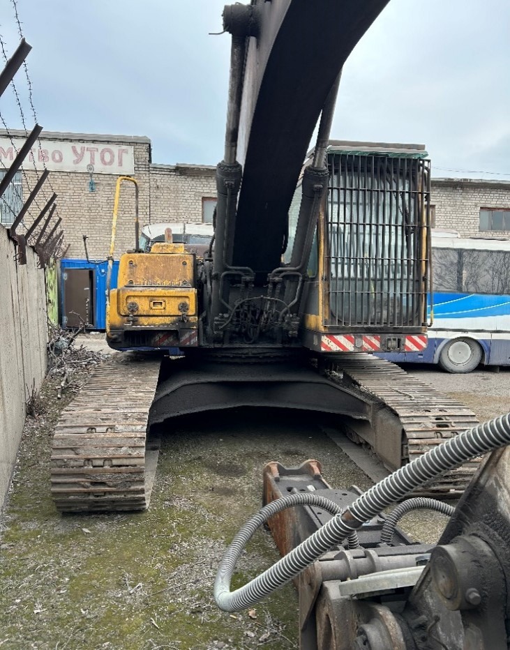 Услуги гусеничного екскаватора Volvo EC 240 xKV7