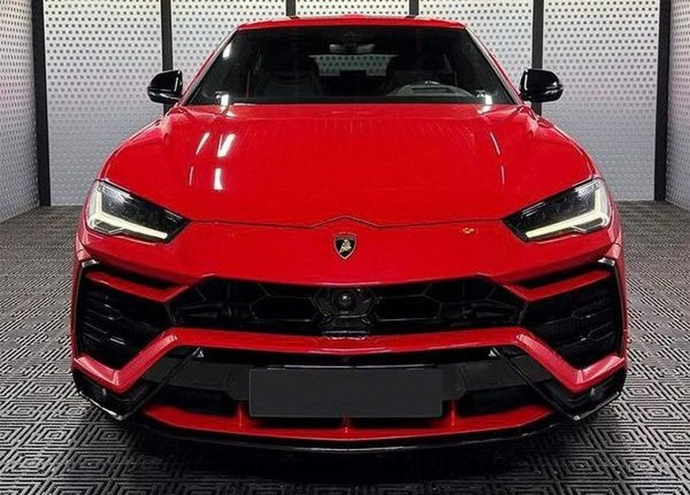 409 Lamborghini Urus с водителем k9kz